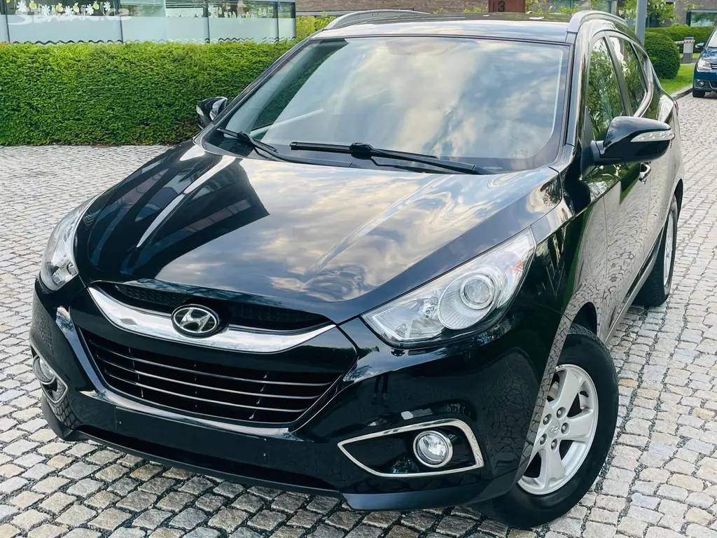 Hyundai ix35, 2.0i AUTOMAT VYHŘEV SERVISKA